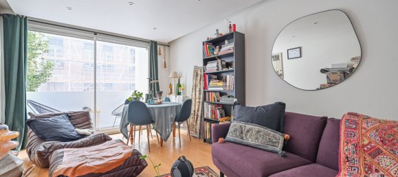 Apartamento de 3 habitaciónes en Paris, France No. 337583 2