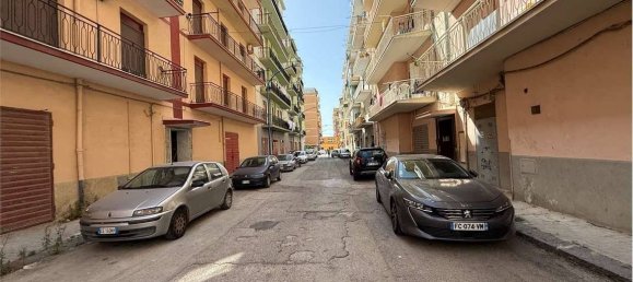 5 rooms Apartment in Porto Empedocle, Italy No. 284539 2