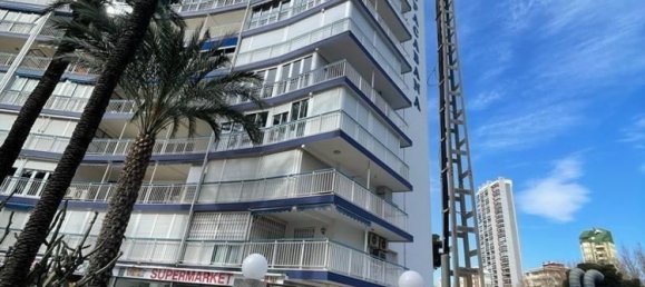 Apartamento de 3 dormitorios en Benidorm, Spain No. 158816 21