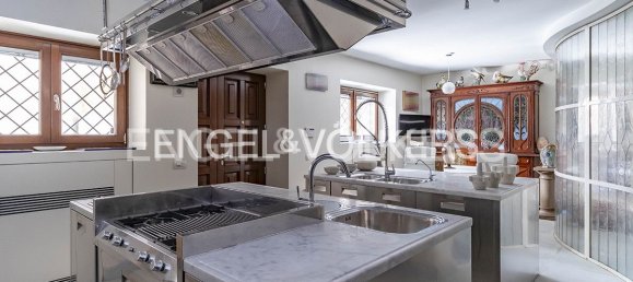 Вилла с 4 спальнями в Рим, Италия № 103848 16