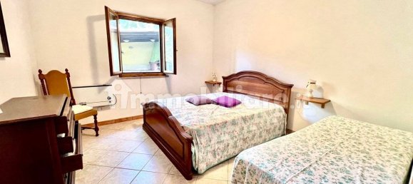 Дом с 5 комнатами в Порто Адзурро, Италия № 81078 19