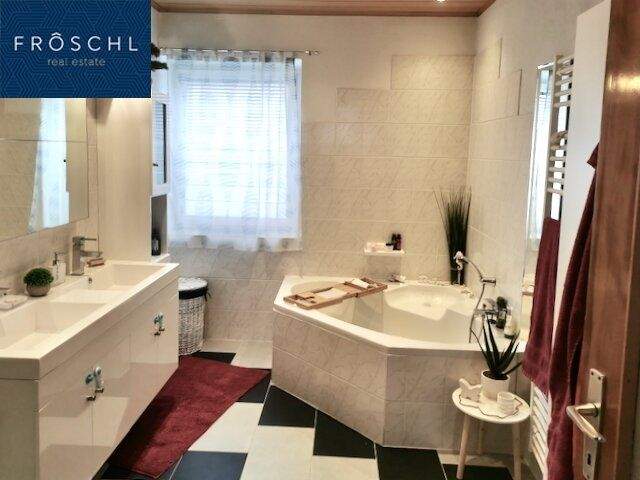 4-salle Appartement à Aspang-Markt, Austria No. 177234