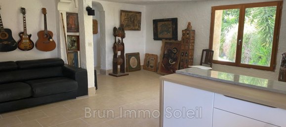 Дом с 9 комнатами в Ванс, Франция № 339446 5