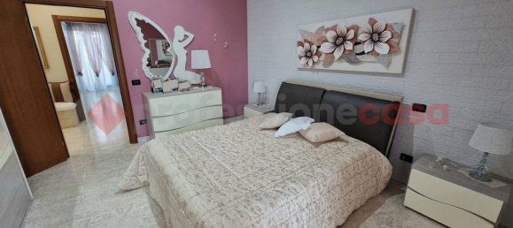 2 bedrooms House in Taranto, Italy No. 236394 31