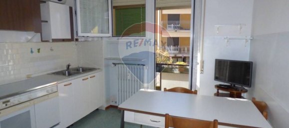 4 rooms Apartment in Luino, Italy No. 66457 4