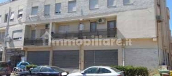 Propiedad comercial de 1 habitación en Pomezia, Italy No. 333993 2