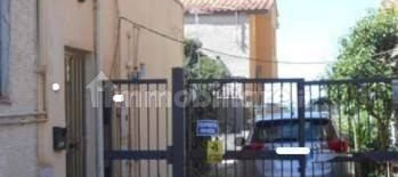 Propiedad comercial de 1 habitación en Pomezia, Italy No. 333993 3