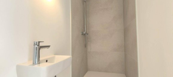 3 rooms Duplex in Hernals, Austria No. 201259 10