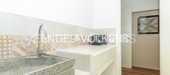 3 rooms Office in Rome, Italy No. 109168 8