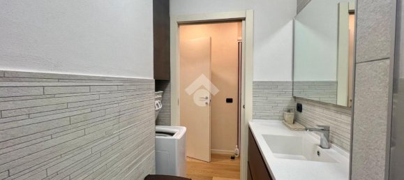 3-salle Appartement à Ponte di Legno, Italy No. 142093 7