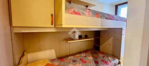 3-salle Appartement à Ponte di Legno, Italy No. 142093 11