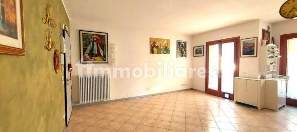 3 bedrooms Apartment in Treviso, Italy No. 206875 3