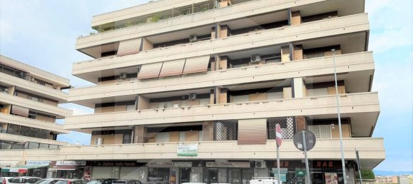 Apartamento de 2 habitaciónes en Rome, Italy No. 34058 2