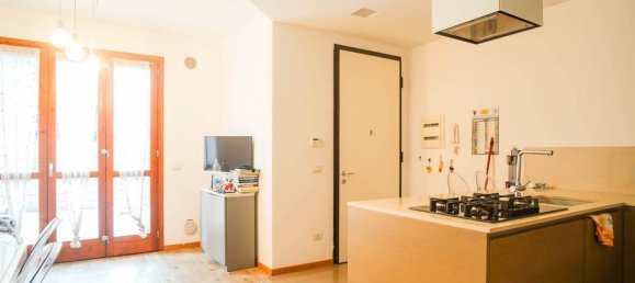 3 Schlafzimmer Wohnung in Monteriggioni, Italy, Nr. 276532 4