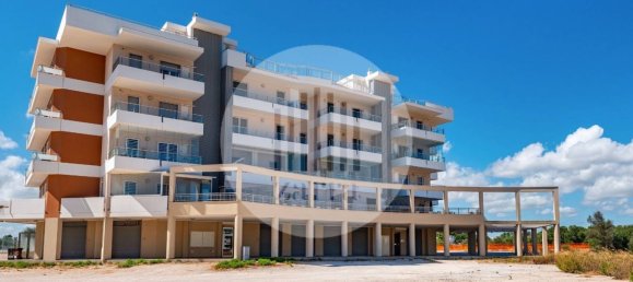 2 bedrooms Apartment in Bari, Italy No. 337146 2