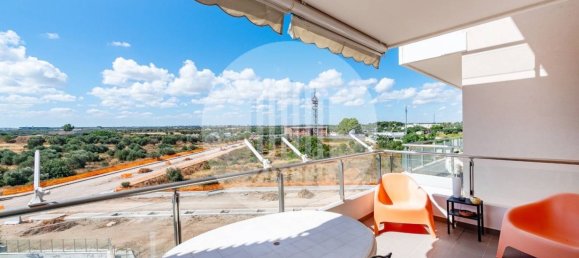 2 bedrooms Apartment in Bari, Italy No. 337146 8