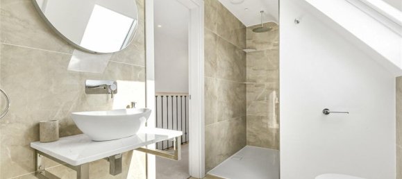 6 bedrooms House in Whetstone, United Kingdom No. 6676 22