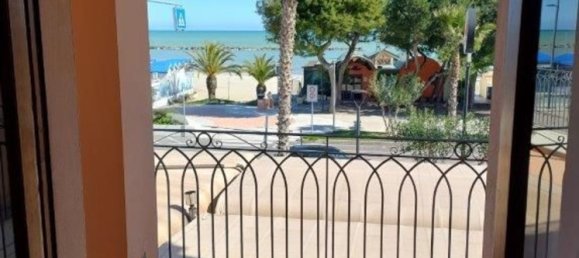Apartamento de 3 habitaciónes en Grottammare, Italy No. 178956 16