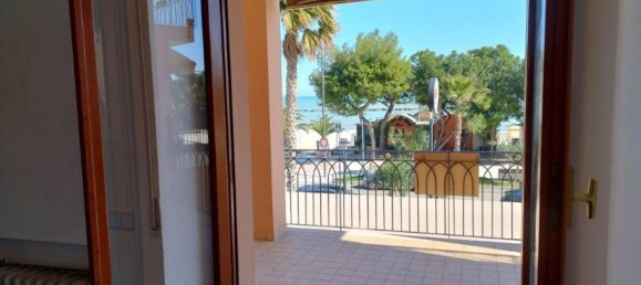 Apartamento de 3 habitaciónes en Grottammare, Italy No. 178956 19