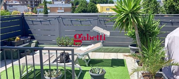 2 rooms Apartment in Rimini, Italy No. 298960 3