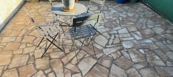 2 bedrooms House in Fontenay-sous-Bois, France No. 187259 2