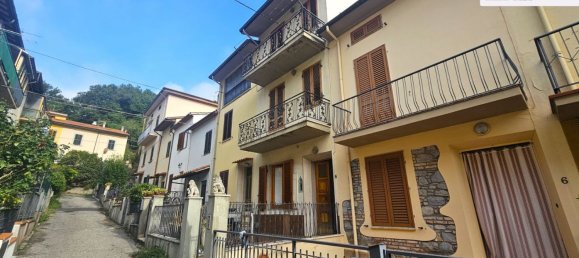 6 bedrooms House in Vaiano, Italy No. 381170 34