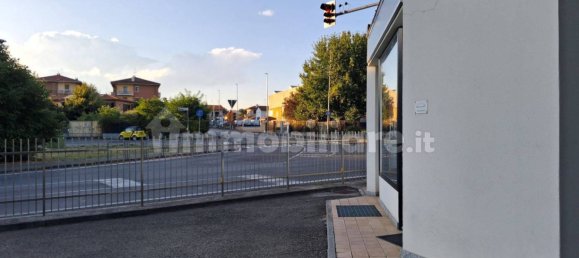 146m² Office in Pavia, Italy No. 337709 9