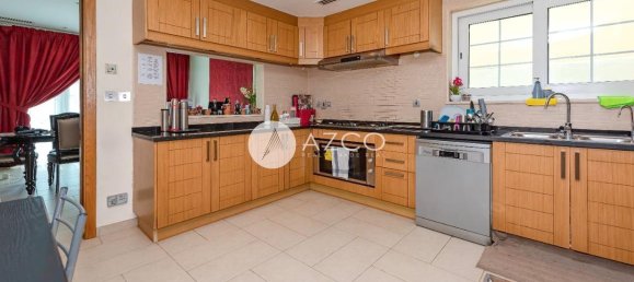 5 bedrooms Villa in Jumeirah Park, UAE No. 56245 7