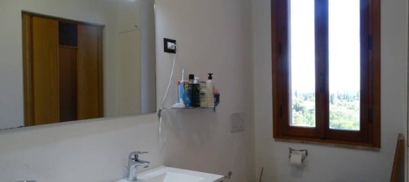 4 Schlafzimmer Villa in San Miniato, Italy, Nr. 178918 28