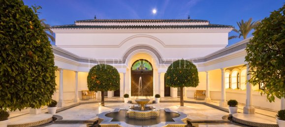 Замки и поместья с 12 спальнями в Марбелья, Испания № 102146 24