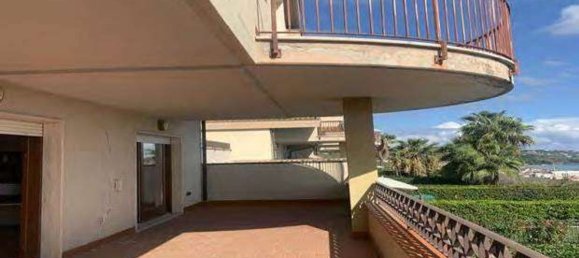 Casa de 9 divisões em Vasto, Italy N.º 184806 12