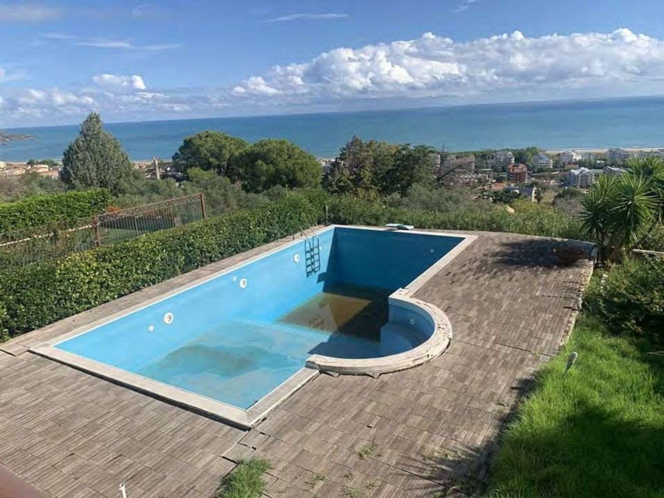 Casa de 9 divisões em Vasto, Italy N.º 184806