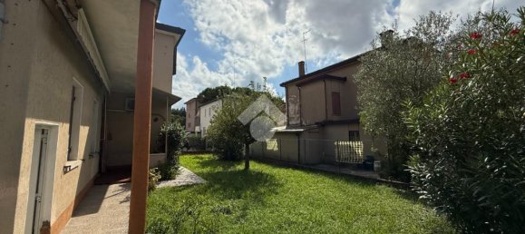 2 bedrooms Villa in Venice, Italy No. 314458 2