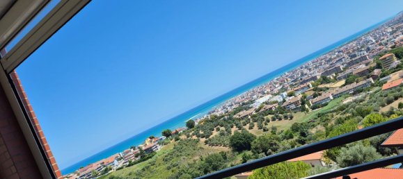 4 bedrooms Penthouse in Pescara, Italy No. 338973 16