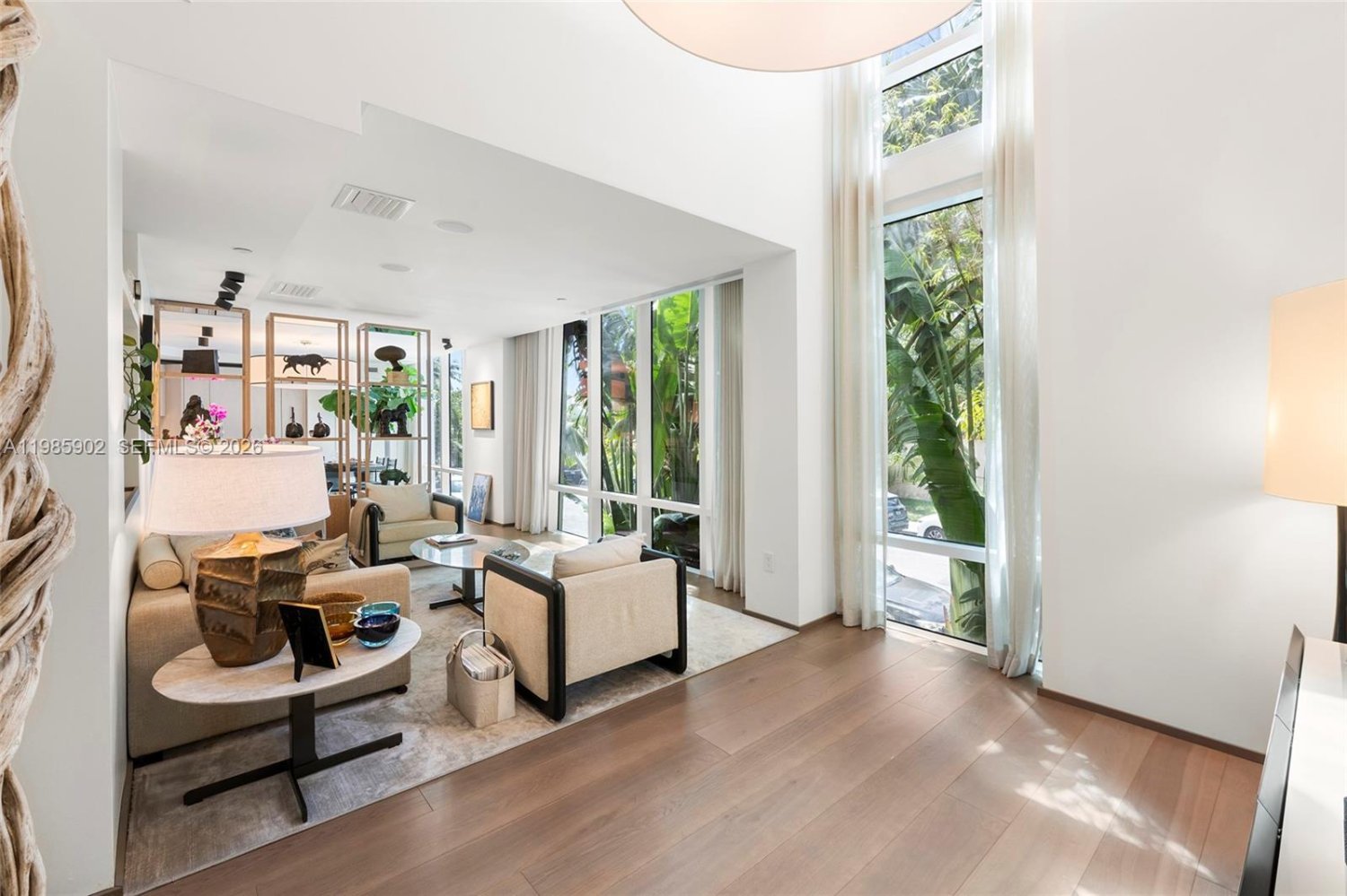 3 bedrooms Duplex for sale in Miami, Miami-Dade, Florida, USA № 614468