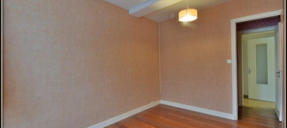 3 bedrooms House in Rosnay-l'Hopital, France No. 80105 4