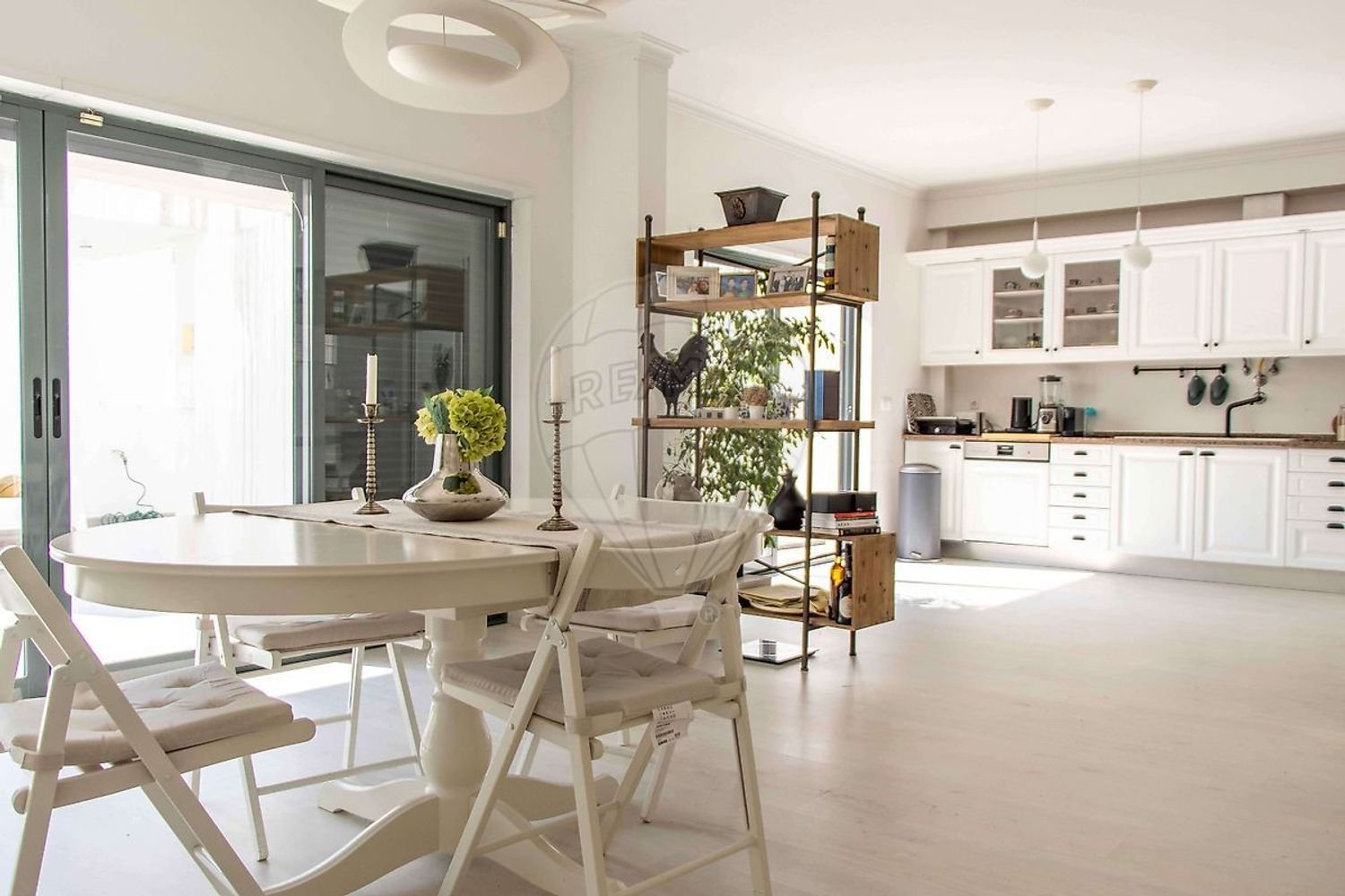 5 bedrooms House in Corroios, Portugal No. 245826