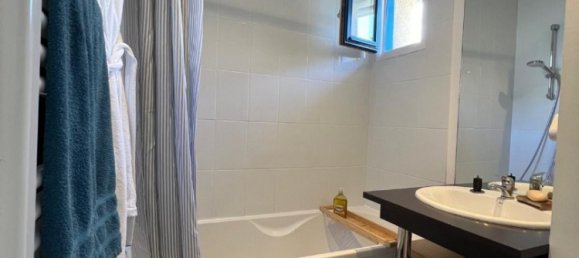 2 bedrooms House in Saint-Suliac, France No. 267092 13