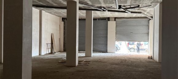 Propiedad comercial en Lérida, Spain 220 m² No. 156724 2