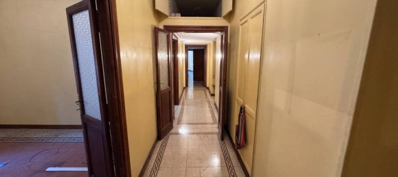 4 غرف نوم شقة في Rome, Italy رقم 109925 5