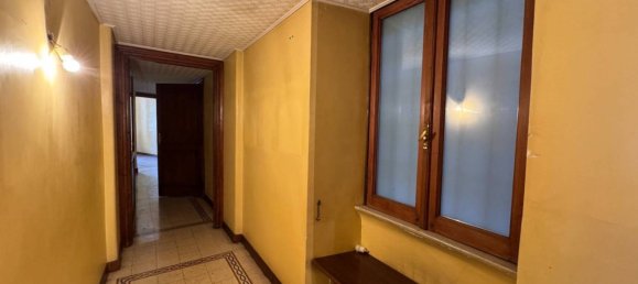 4 غرف نوم شقة في Rome, Italy رقم 109925 24