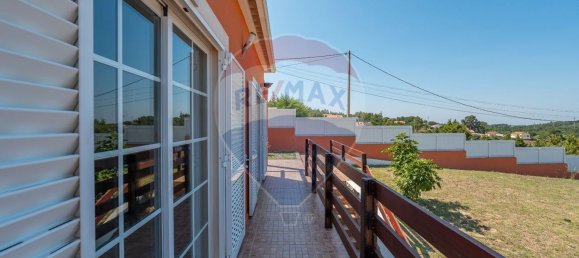 3 bedrooms House in Sesimbra, Portugal No. 185732 20