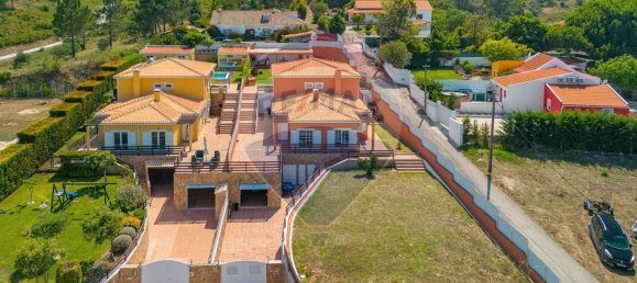 3 bedrooms House in Sesimbra, Portugal No. 185732 4