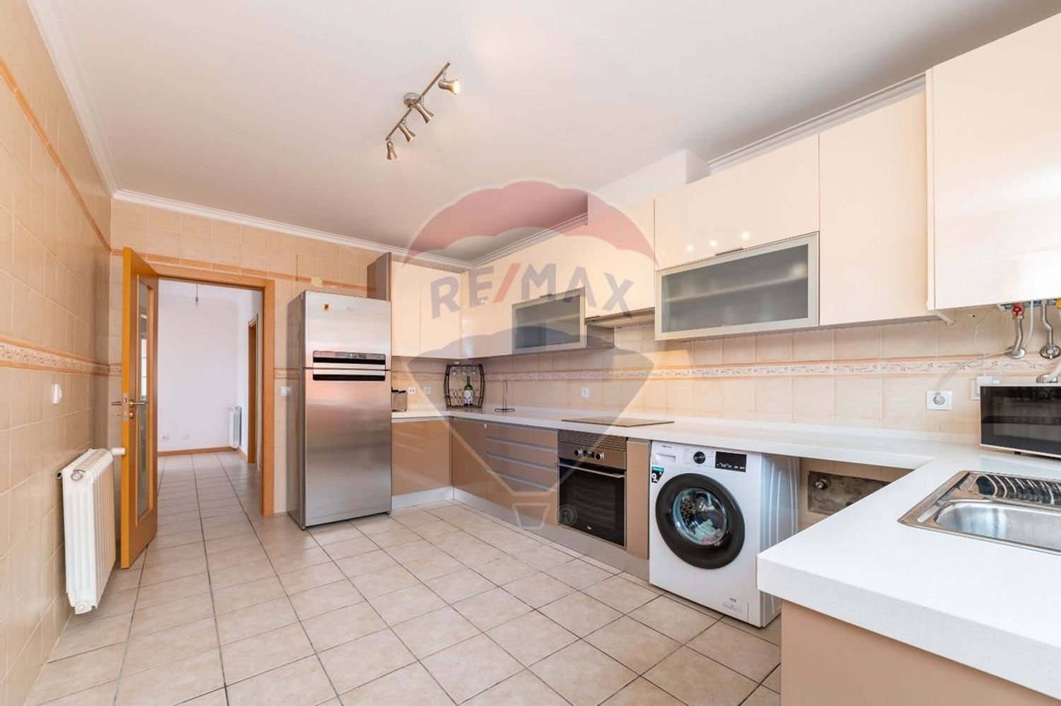 3 bedrooms House in Sesimbra, Portugal No. 185732