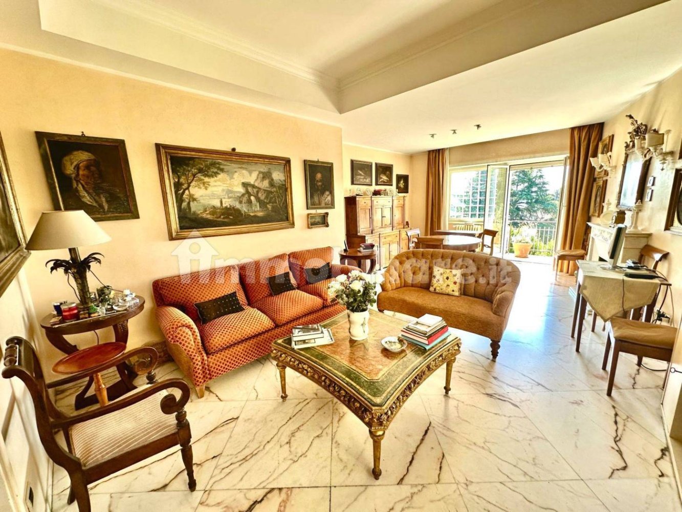 3 bedrooms Apartment in Rome, Italy No. 375313