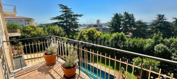 3 bedrooms Apartment in Rome, Italy No. 375313 7