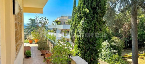 3 bedrooms Apartment in Rome, Italy No. 375313 6