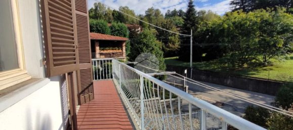 5 bedrooms House in Valdengo, Italy No. 321332 19