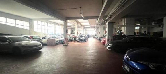 1613m² Commercial property in Rome, Italy No. 198146 17