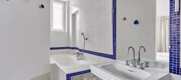 3 bedrooms Apartment in Paris, France No. 145780 18